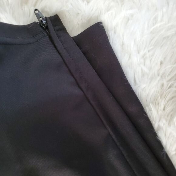 Adidas Men's Size Small Black and Gold 3 Stripe Jogger Pants - Picture 7 of 10